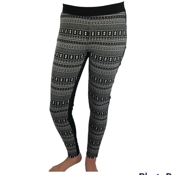 ROMEO & JULIET COUTURE FAIR ISLE SWEATER LEGGINGS GEO PRINT SIZE SMALL - Picture 1 of 8